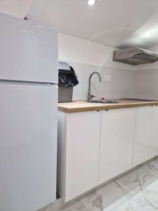 אונאי-סו-בואה Studioneuf Equipe Cdg/Parc Expo/ Paris מראה חיצוני תמונה